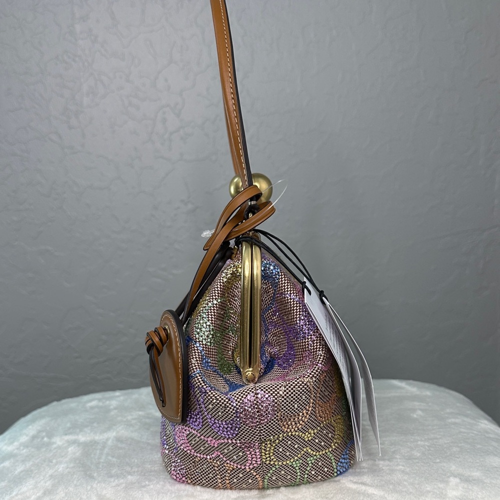 ‼️SOLD‼️Coach Kisslock Frame Bag In Crystal Signature Jacquard - Picture 6 of 8